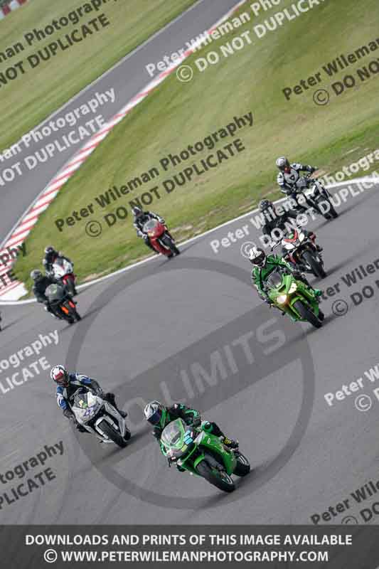 donington no limits trackday;donington park photographs;donington trackday photographs;no limits trackdays;peter wileman photography;trackday digital images;trackday photos